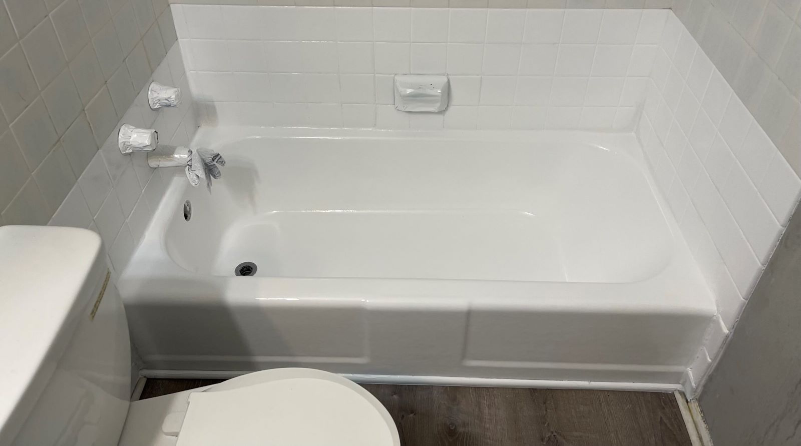 Affordable Bathtub Resurfacing Dardenne Prairie, MO | Bathtub Refinishing in Dardenne Prairie, MO | A New Look Resurfacing